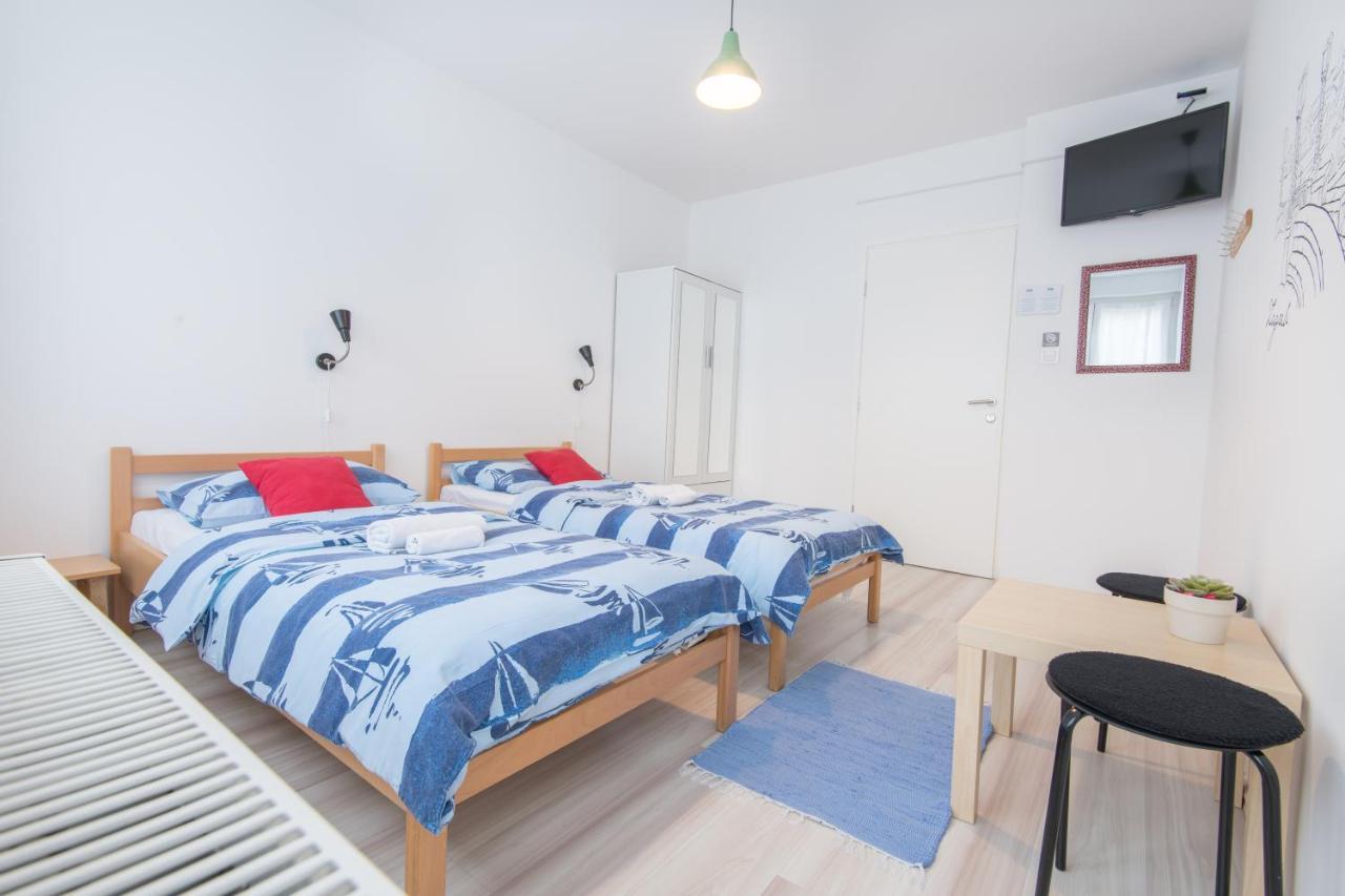 זאגרב The Dots Hostel מראה חיצוני תמונה