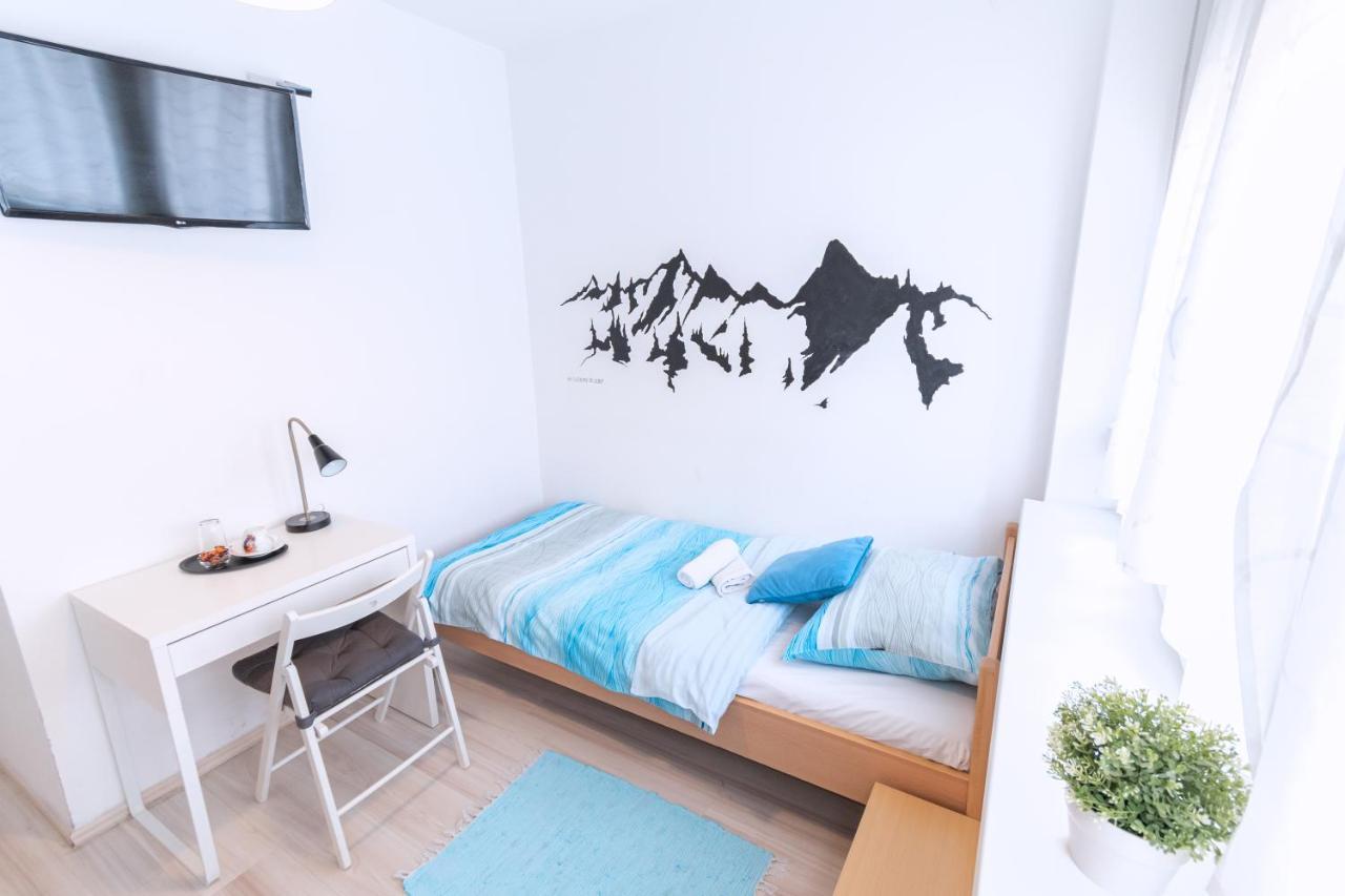 זאגרב The Dots Hostel מראה חיצוני תמונה