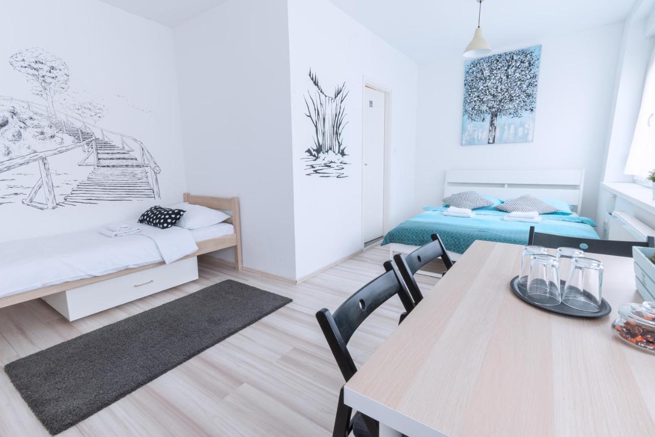 זאגרב The Dots Hostel מראה חיצוני תמונה